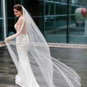 Toni Federici Full Length Veil